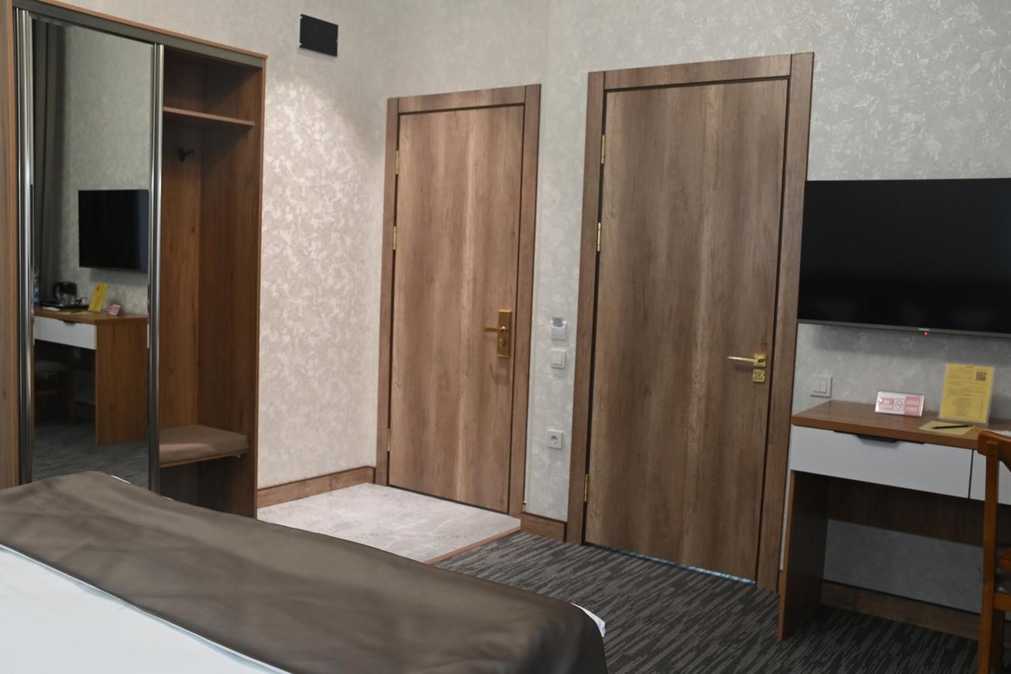 My Status Hotel Tashkent Bagian luar foto