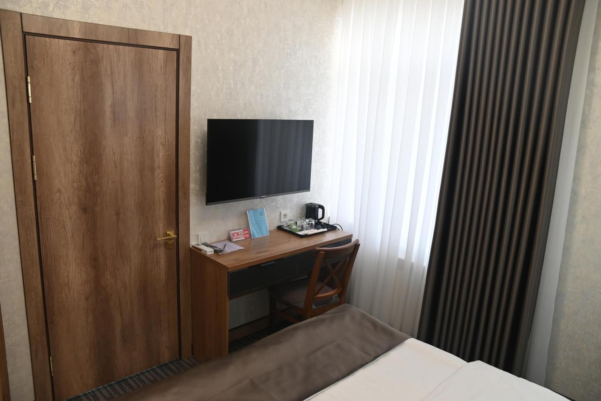 My Status Hotel Tashkent Bagian luar foto