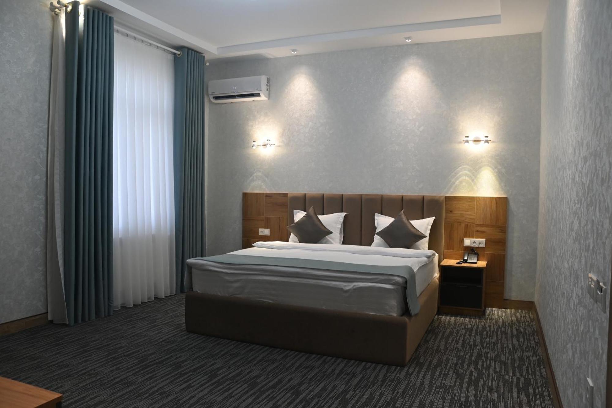 My Status Hotel Tashkent Bagian luar foto